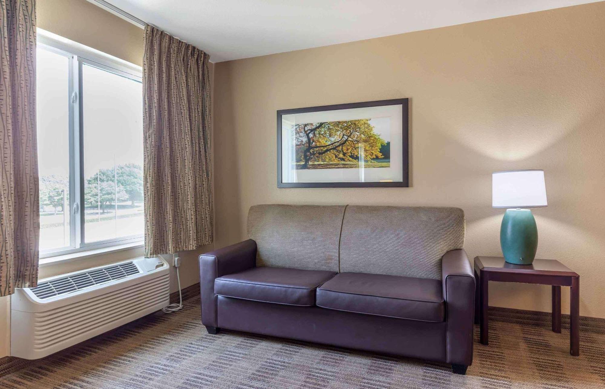 Extended Stay America Select Suites - Atlanta - Kennesaw Chastain Rd Exterior photo